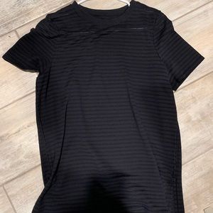 Lululemon shirt